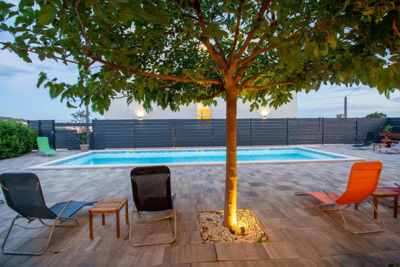 Villa Ecija Donji Seget Extérieur photo